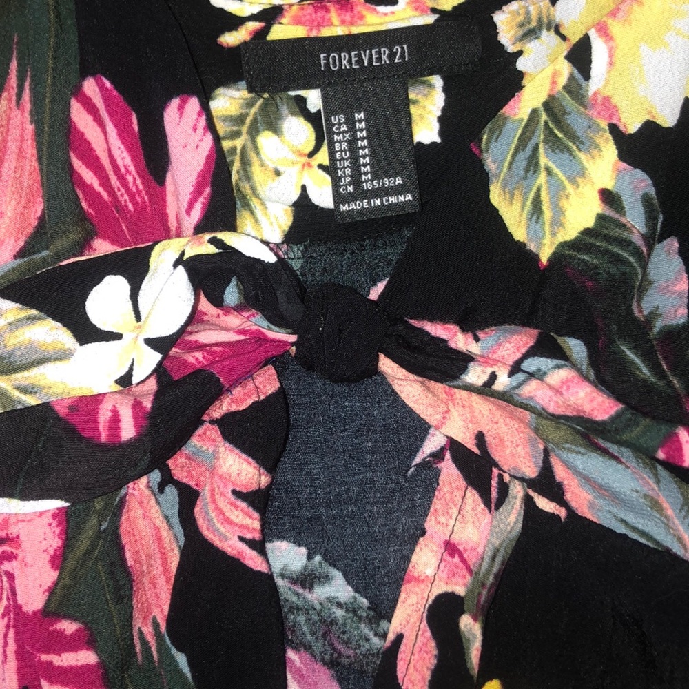 Forever 21 top - Picture 3 of 6
